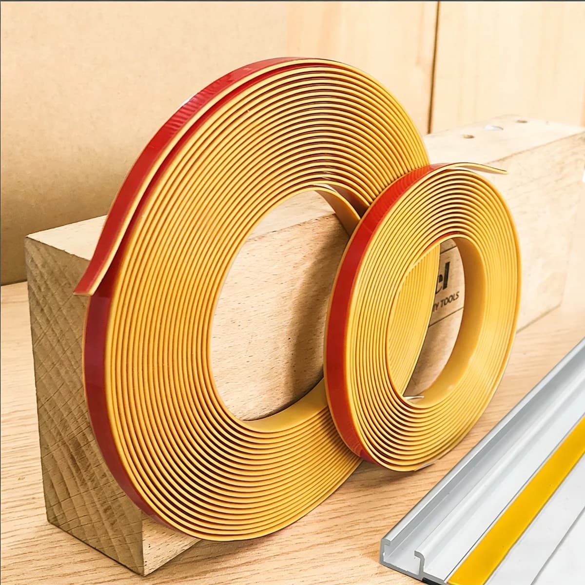 10mm plats caurspīdīgs šķembu aizsargjoslas ruļlis, 4/8m