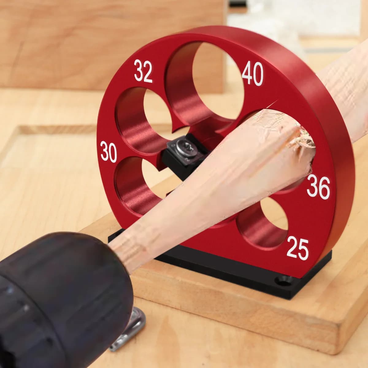 Regulējama 5-caurumu kvadrātstieņa izgatavošanas iekārta 25-40mm